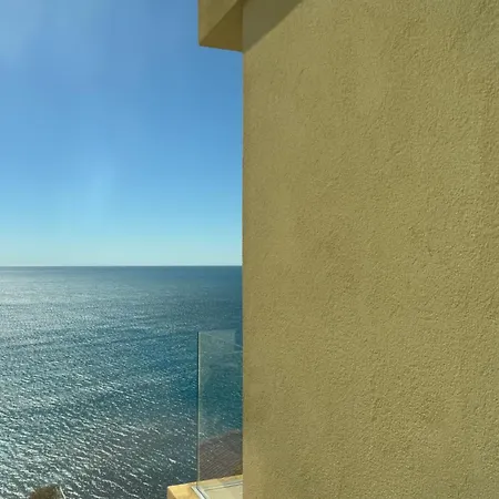 Вилла Mybluevista Luxury Wellness La Near Monaco